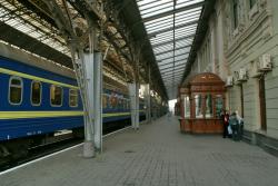 Поездов из Львова станет меньше