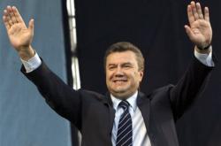 Янукович поздравил окружающую среду с праздником
