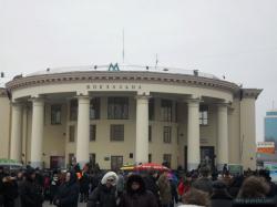 метро вокзальна