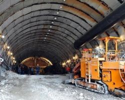 будівництво бескидського тунелю
