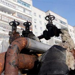  Бесхозные водопроводы  приносят ущерб Луганску