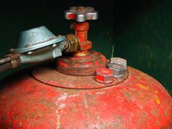 скраплений газ