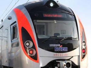 Потяги Hyundai завершують випробовувати Україною