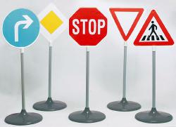 До Євро-2012 Волинь матиме нові дорожні знаки 