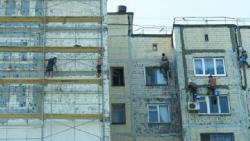 Луганские дома трубят о помощи