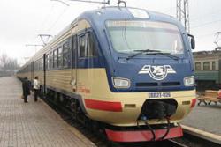 Перші два електропоїзди «Hyundai Rotem» вже прибули в Одеський порт